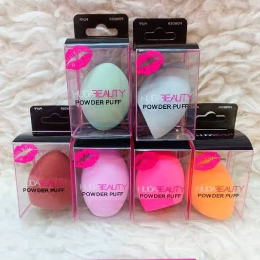 Huda Beauty Blender